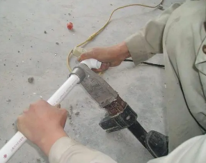 文水漏水维修电话